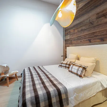 Duplex Avec Espace Detente, Piscine Et 4 A - Fr-1-569-66